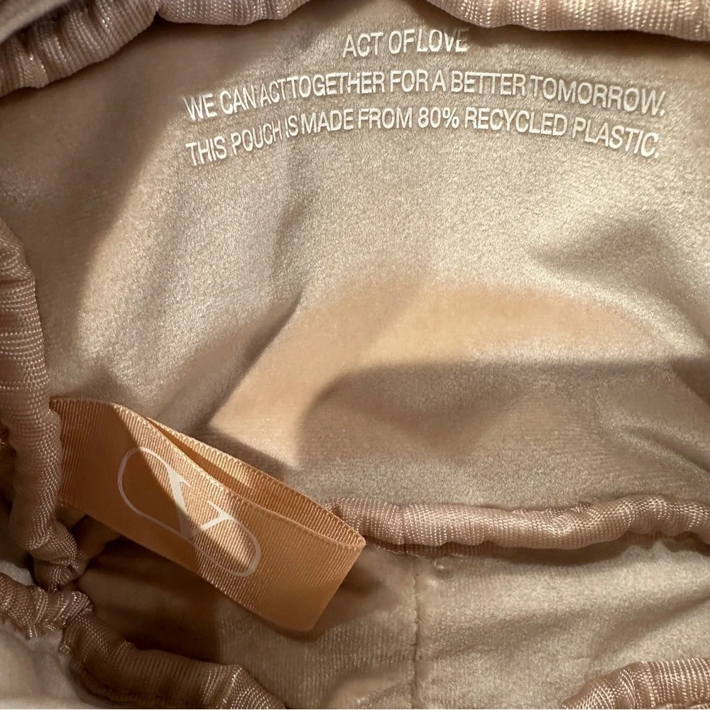 Valentino | VLogo | Velvet Zip Pouch Wristlet Blush Nude GWP